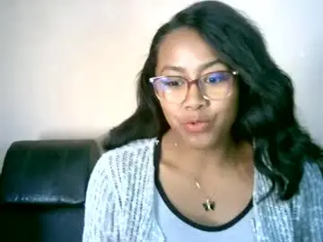 Prettysexy3601  live sex cam