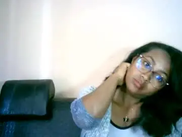 Prettysexy3601  live sex cam