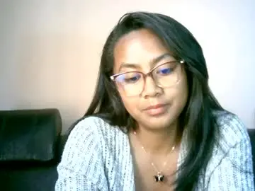 Prettysexy3601  live sex cam