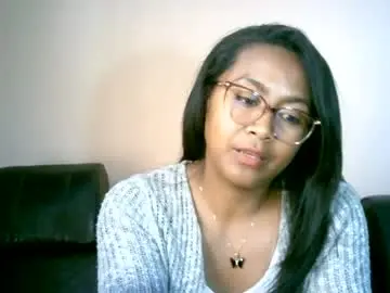 Prettysexy3601  live sex cam