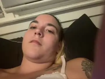 Queen61224  live sex cam