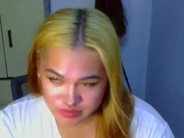 Sangre_danaya  live sex cam