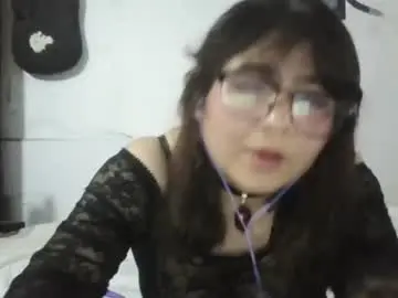 Yulia210  live sex cam
