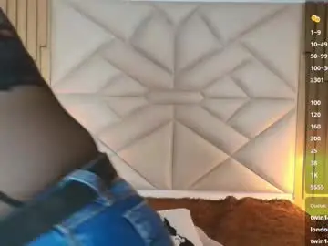 Allie_pearl  live sex cam