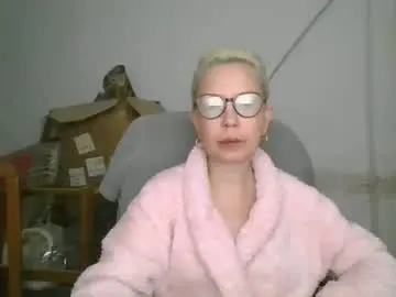 Freediana  live sex cam