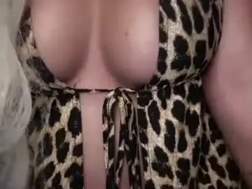 Into_the_nightxxx  live sex cam