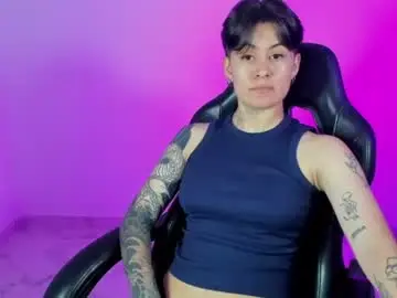 Jeins_22  live sex cam