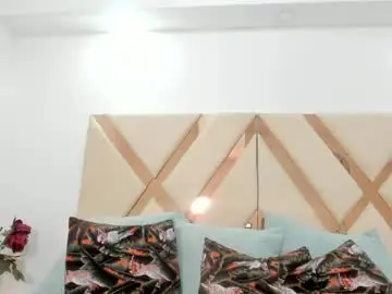Karolebonyy  live sex cam