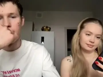 Kira_saning1  live sex cam