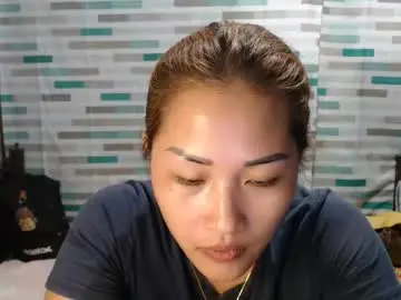 Lovely_singlemom  live sex cam