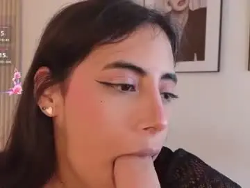 Miajones_blowjob  live sex cam