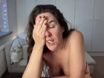 Milkandhoneylullabies  live sex cam