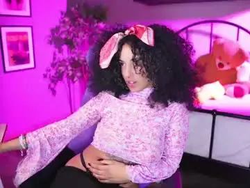 Millie_volturi  live sex cam