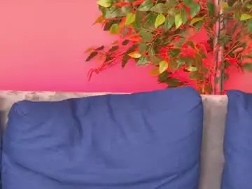 Ninnavelvet  live sex cam