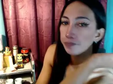 Pinay_lucy  live sex cam