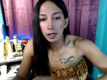 Pinay_lucy  live sex cam