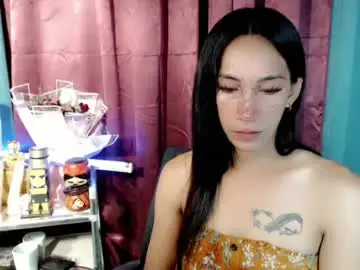 Pinay_lucy  live sex cam
