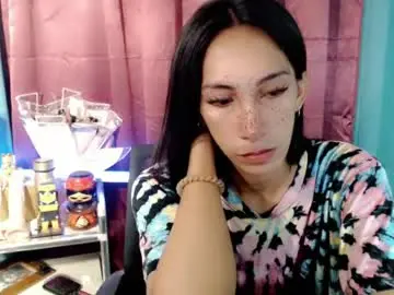 Pinay_lucy  live sex cam
