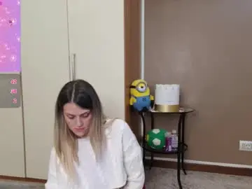 Scarletverdi  live sex cam