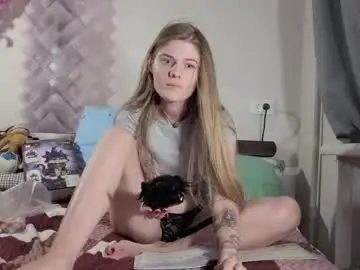 Adalove69  live sex cam
