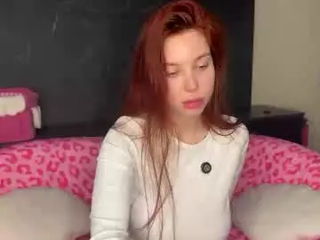 Arielaura  live sex cam