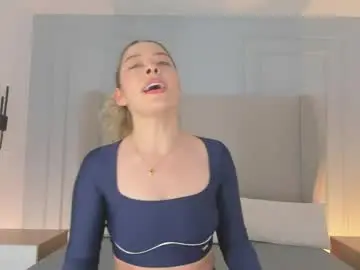 Chloe_dee_  live sex cam