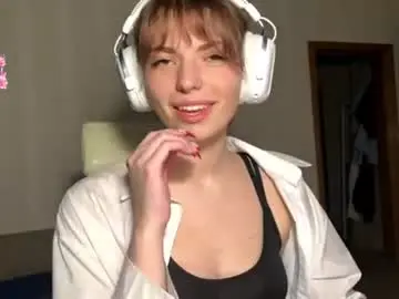 Corrienavanjo  live sex cam