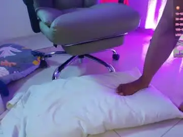 Dannadolfy  live sex cam