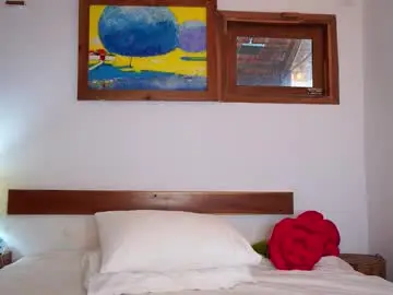 Flowersprincess  live sex cam