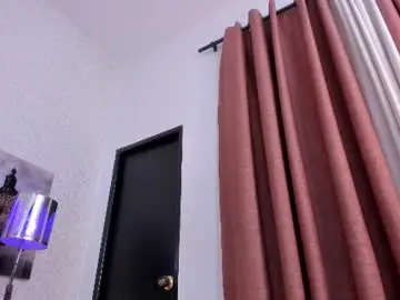 Helenn_monroy1  live sex cam