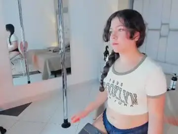 Lilithbloom7  live sex cam