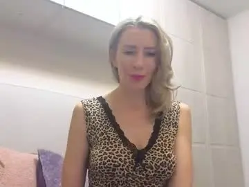 Maddalena_  live sex cam