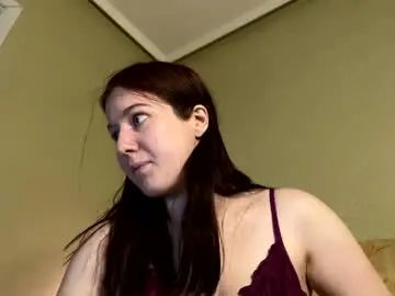 Marinpeach  live sex cam