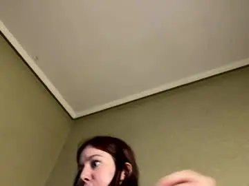 Marinpeach  live sex cam