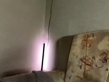 Marinpeach  live sex cam