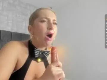 Megan_lara_  live sex cam