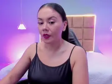 Natalia_saenzz_  live sex cam