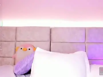 Nia20_  live sex cam