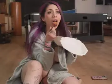 Nuryforerogh  live sex cam