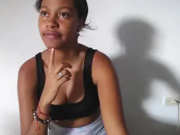 Stormihills_  live sex cam