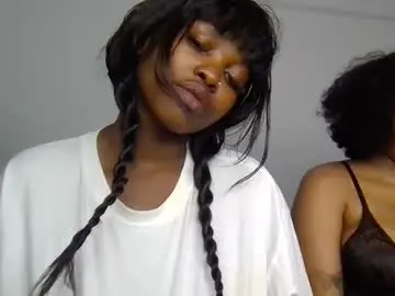 Tempting_tiah  live sex cam