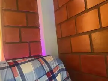 Ariadna_25_  live sex cam