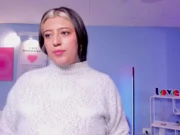 Bella_lane_  live sex cam