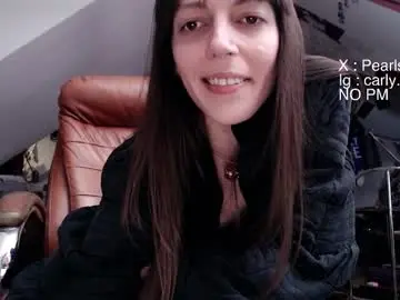 Carlypearls  live sex cam