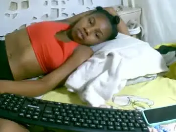 Franciefrancie  live sex cam