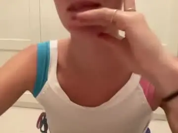 Itsyabarbi  live sex cam