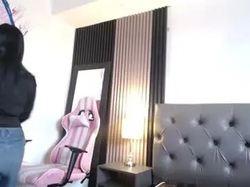 Kittyhouse_hs  live sex cam