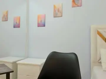 Kyliebenson  live sex cam