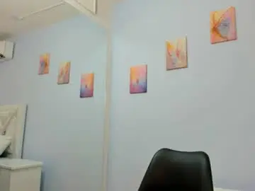 Kyliebenson  live sex cam