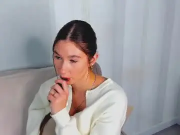 Maralovisone  live sex cam